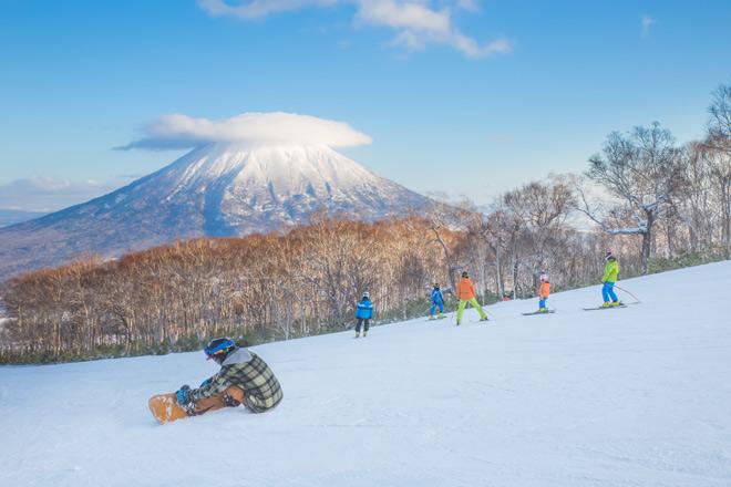 Hoạt động trượt tuyết được du khách yêu thích