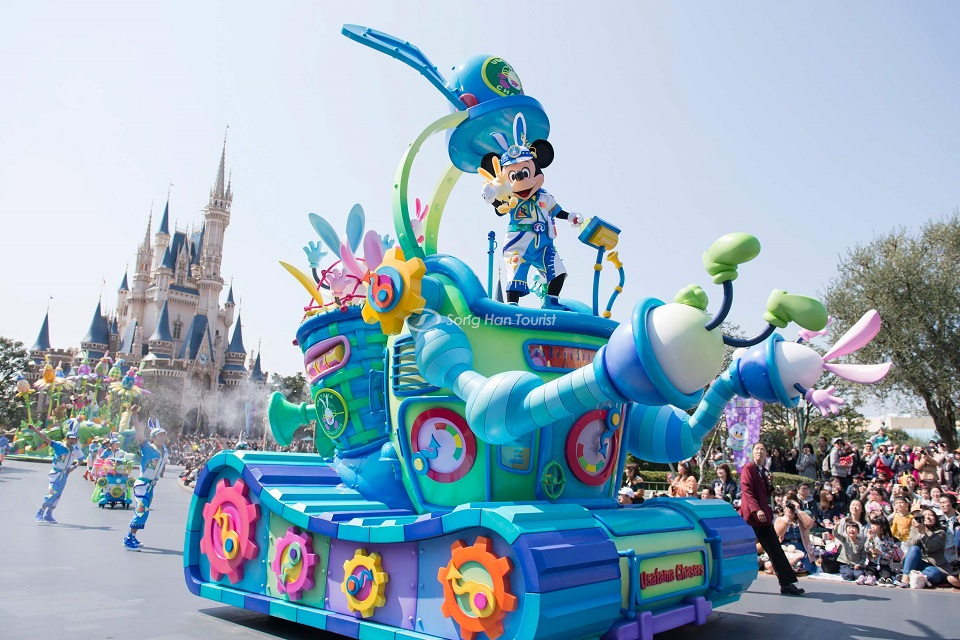 Du lịch Nhật Bản mùa hè tại Công viên Tokyo Disneyland