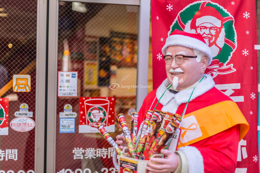KFC Nhật Bản rực rỡ vào mùa Noel