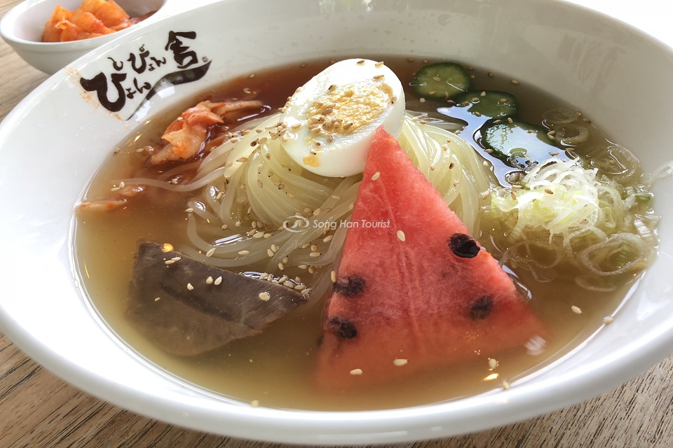 Morioka Reimen là món ăn mùa hè hấp dẫn ở Iwate