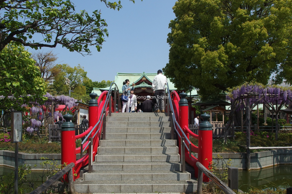 Chiếc cầu mang ý nghĩa đặc biệt tại đến Kameido