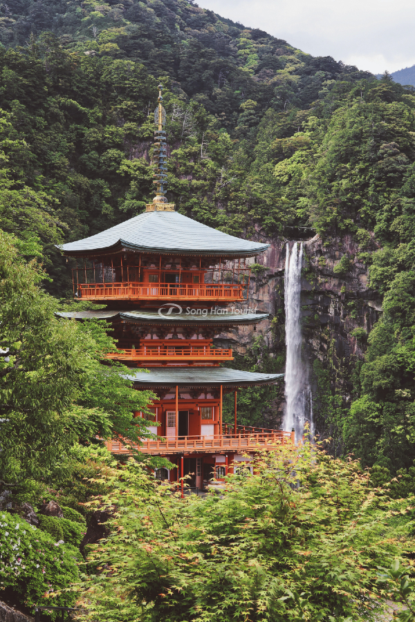 Đền Kumano độc đáo được vinh danh là cảnh đẹp nhất Nhật Bản