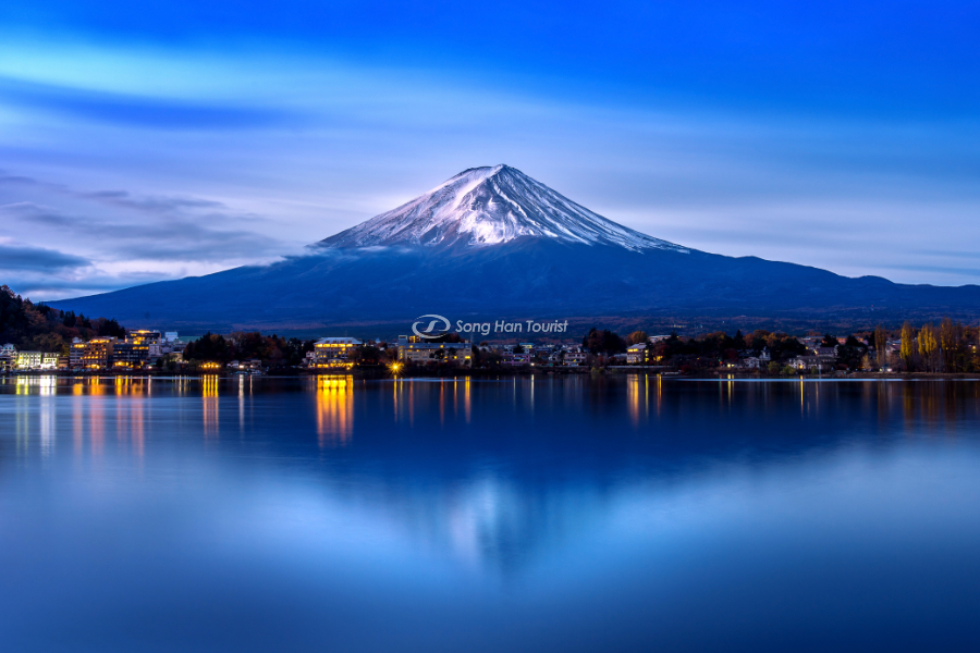 Fuji - ngọn núi tâm linh và biểu tượng vĩ đại của nước Nhật