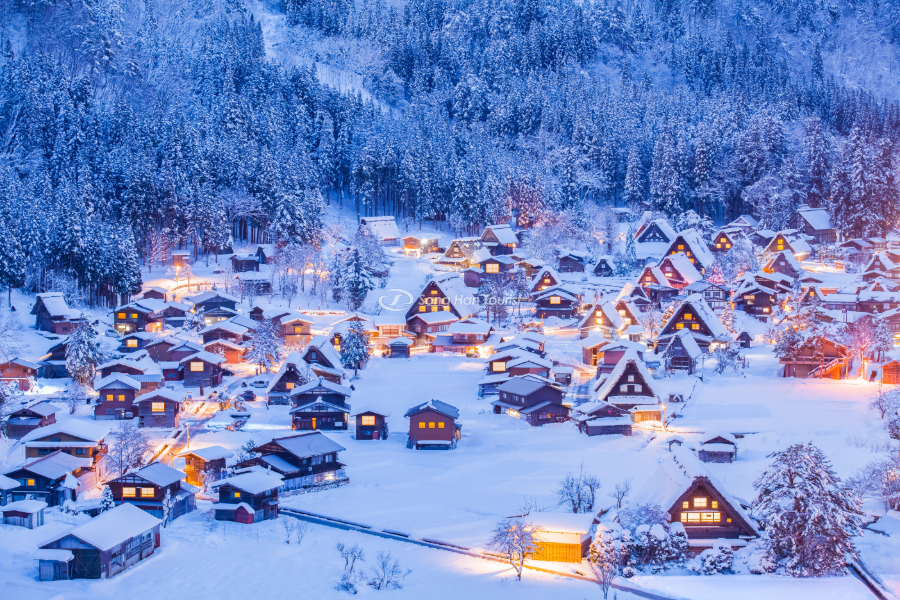 Khám phá Nhật Bản mùa đông tại làng cổ Shirakawago 