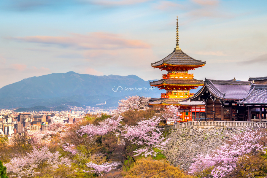 Khung cảnh Kyoto đẹp thơ mộng