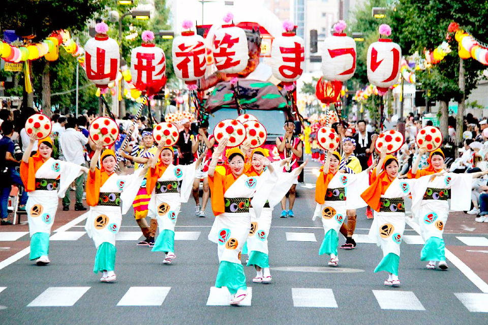 Những lễ hội mùa hè Nhật Bản độc đáo thu hút đông đảo khách tham quan. 