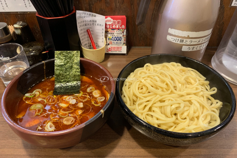 Món Spicy Tsukemen với hương vị hấp dẫn