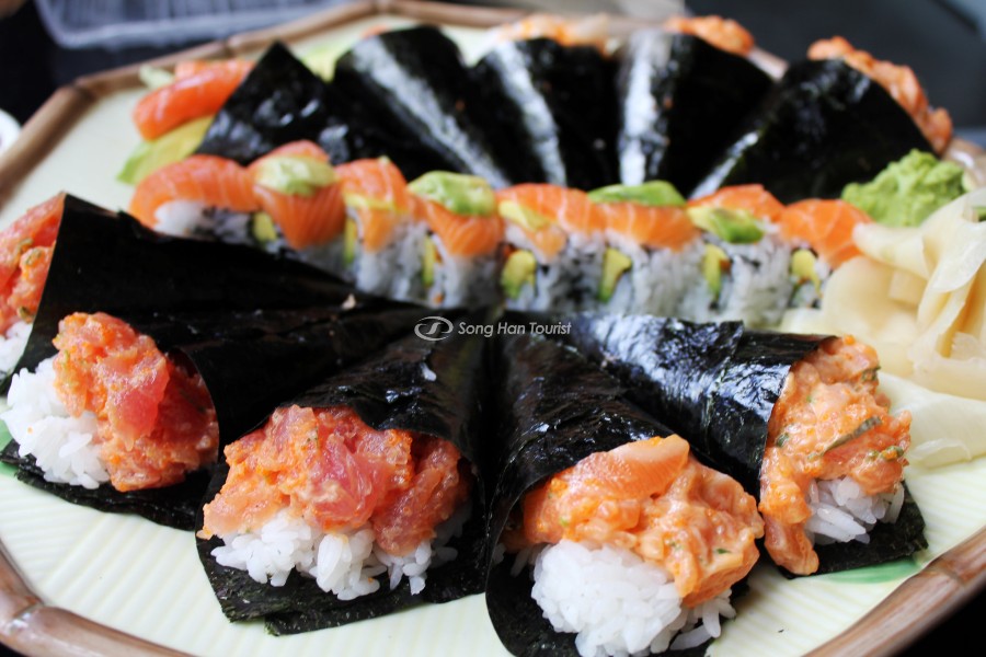 Tại Nhật Bản có vô số loại Sushi