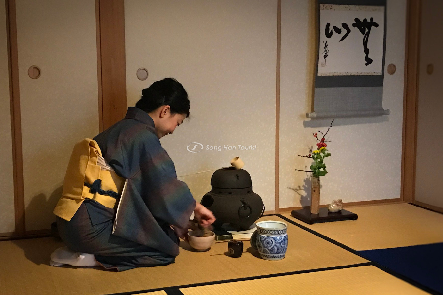 Tính cách con người Nhật Bản thể hiện trong thú thưởng trà đặc sắc